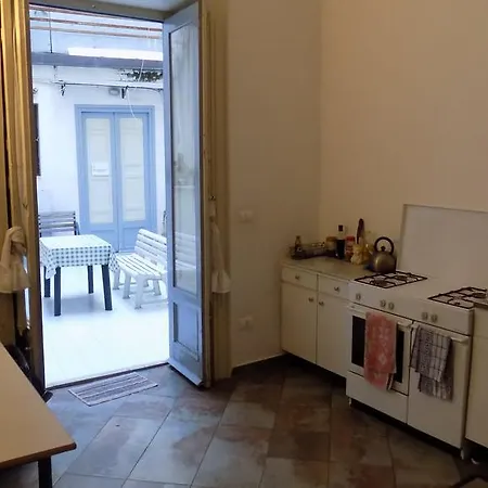 Vespa Guest house Palermo